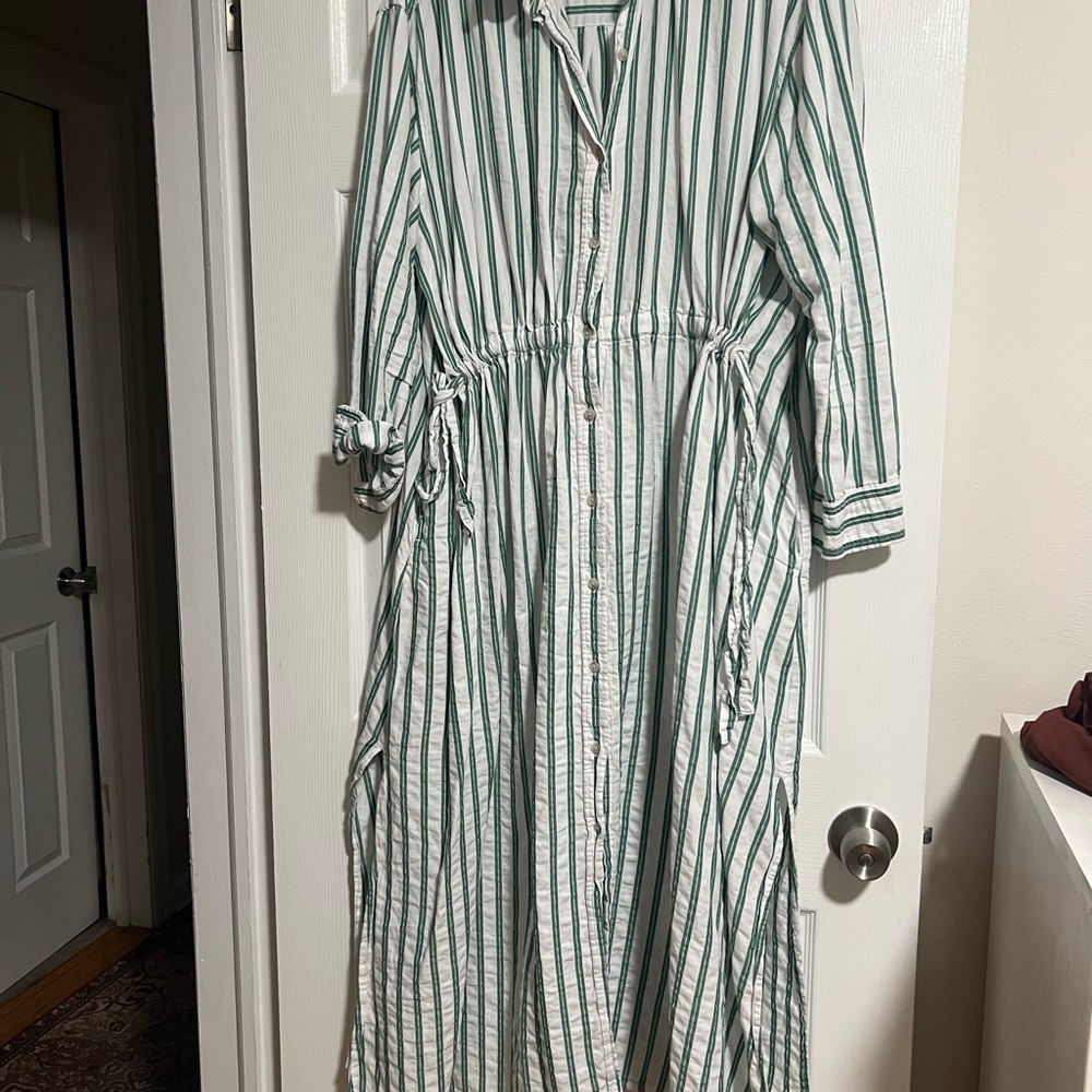 Universal Thread Green and White Striped Shirt Dress